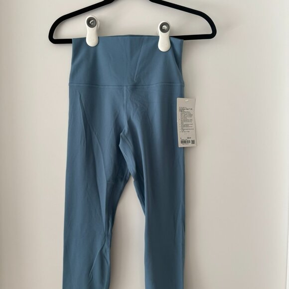 lululemon Align™ High-Rise Crop 21" Blue size 6 - Picture 2 of 5